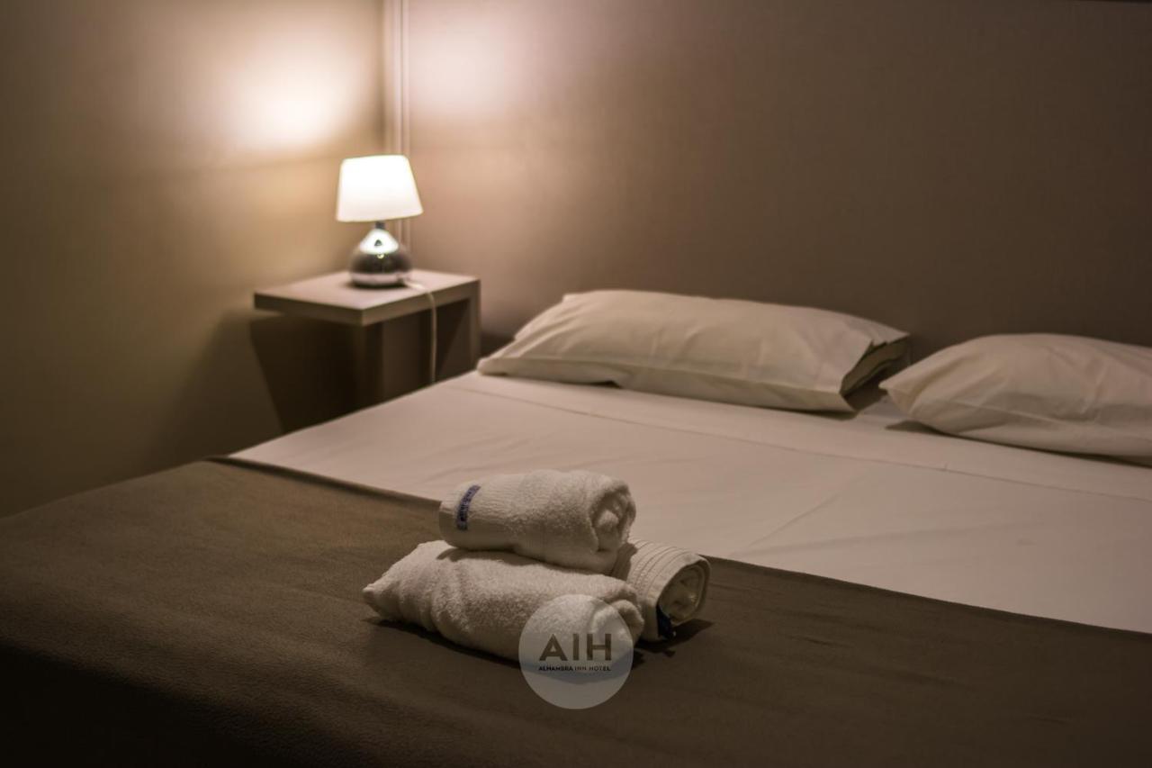 Hotel Alhambra ซานฮวน ภายนอก รูปภาพ