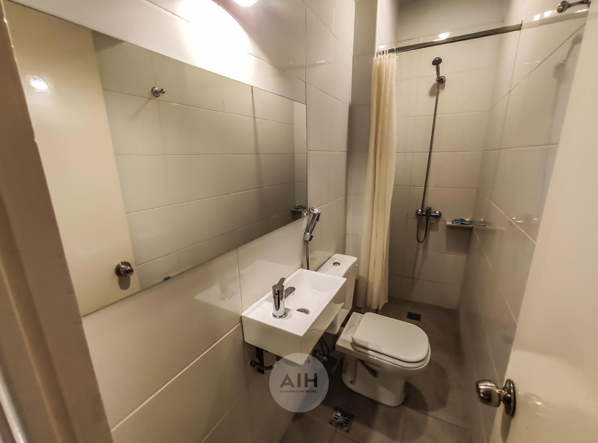 Hotel Alhambra ซานฮวน ภายนอก รูปภาพ